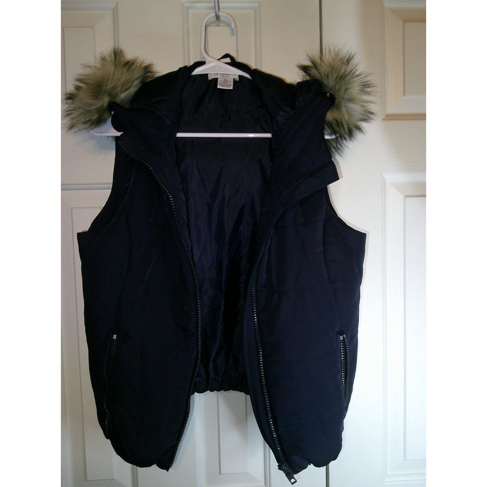 Liz Claiborne Petite Black Puffer Vest with Faux Fur Hood Winter Warm Zip Up PL